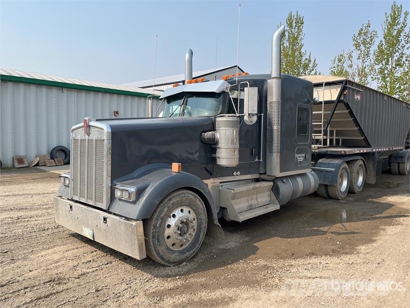 Kenworth W900L Tracteur routier
