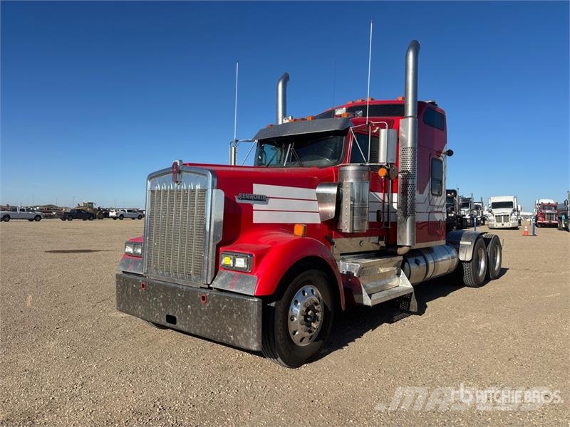 Kenworth W900L Sattelzugmaschinen