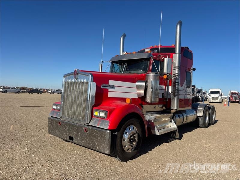 Kenworth W900L Sattelzugmaschinen