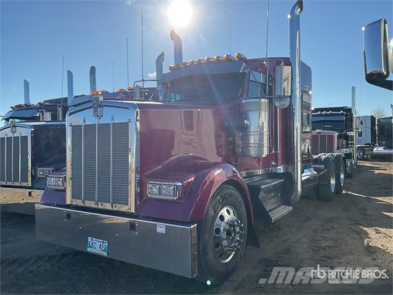 Kenworth W900L Camiones tractor