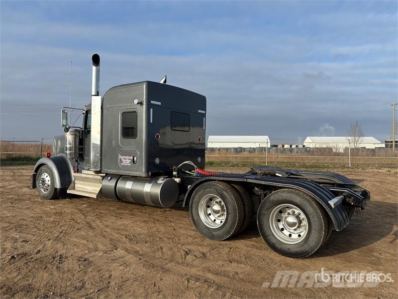Kenworth W900L Sattelzugmaschinen