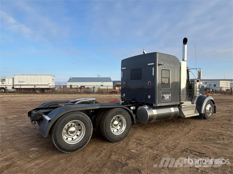 Kenworth W900L Sattelzugmaschinen