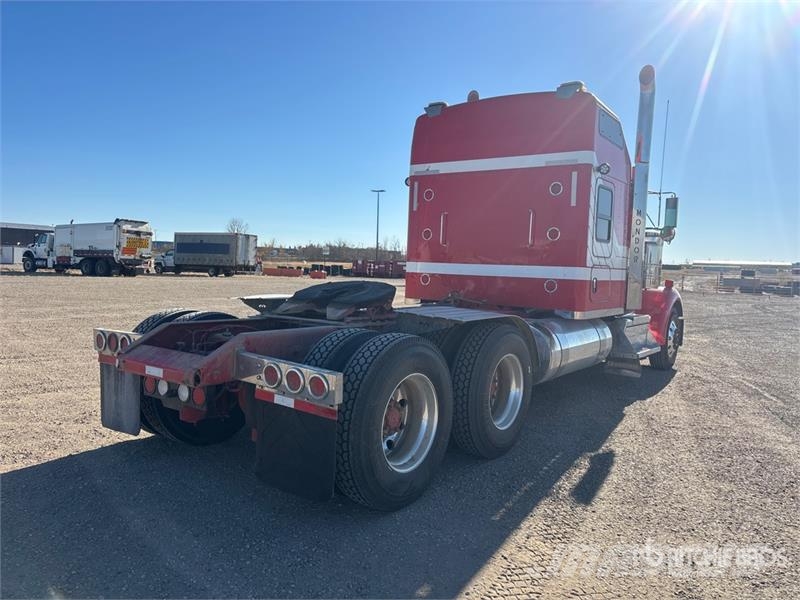 Kenworth W900L Sattelzugmaschinen