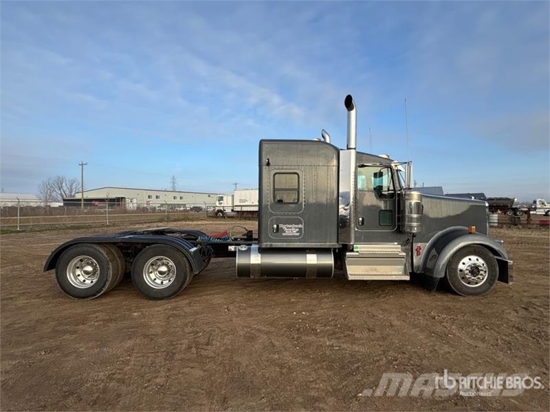 Kenworth W900L Sattelzugmaschinen