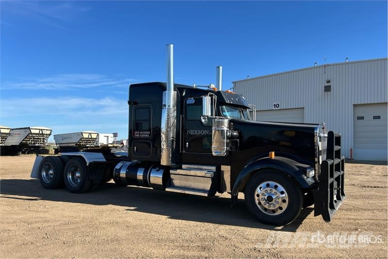 Kenworth W900L 트랙터 유닛