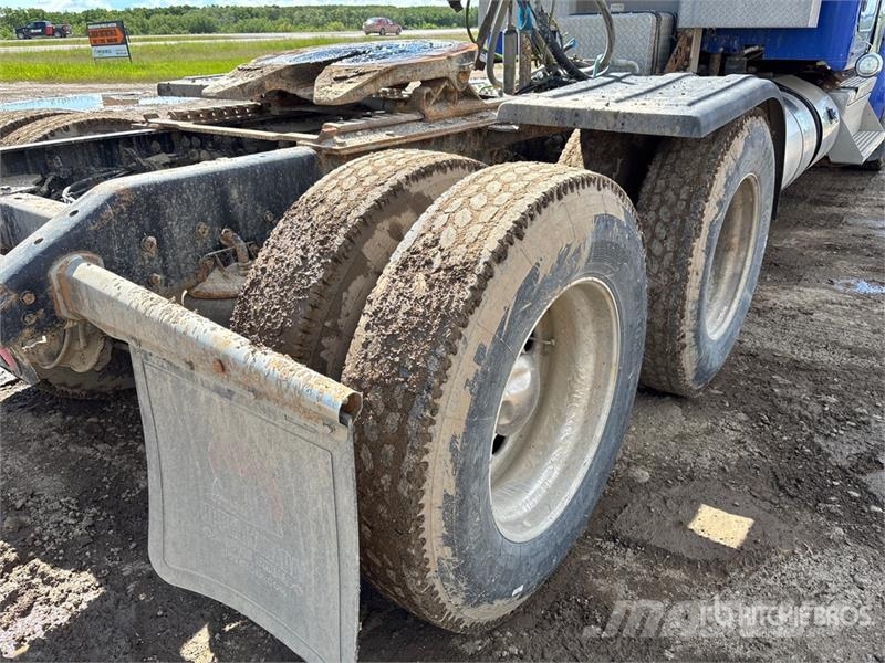 Kenworth W990 6x4 Heavy Haul T/A Sleeper Truck Tractor 中古トラクターヘッド | トレーラーヘッド