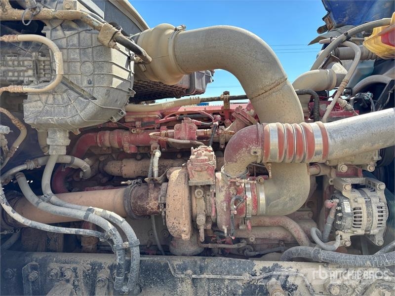 Kenworth W990 6x4 Heavy Haul T/A Sleeper Truck Tractor 中古トラクターヘッド | トレーラーヘッド