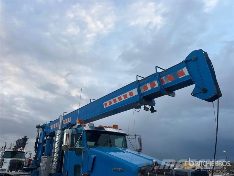 Kenworth West Crane 30 ton Straight Boom on  Kenworth T800  Camiones grúa