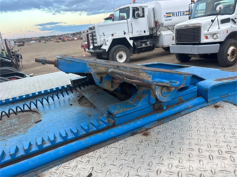 Kenworth West Crane 30 ton Straight Boom on  Kenworth T800  Camiones grúa