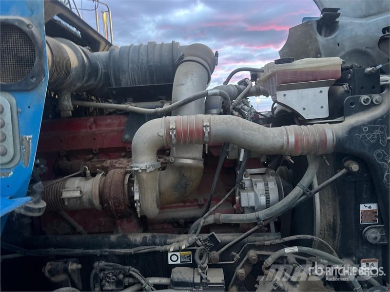 Kenworth West Crane 30 ton Straight Boom on  Kenworth T800  Camiones grúa