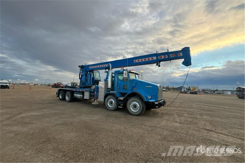 Kenworth West Crane 30 ton Straight Boom on  Kenworth T800  Camiones grúa