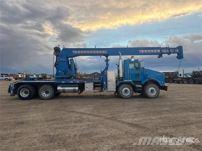 Kenworth West Crane 30 ton Straight Boom on  Kenworth T800  Camiones grúa