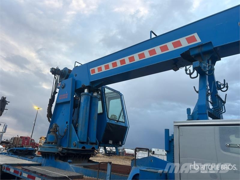 Kenworth West Crane 30 ton Straight Boom on  Kenworth T800  Camiones grúa