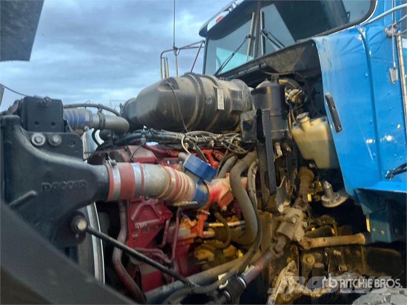 Kenworth West Crane 30 ton Straight Boom on  Kenworth T800  Camiones grúa
