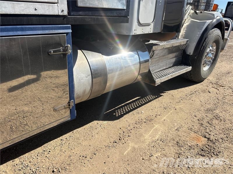 Kenworth Westech on Kenworth T800 8x6 Sleeper Vacuum Tanke Vakuumski tovornjaki