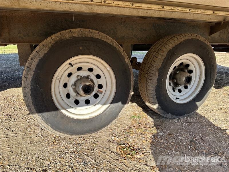 Keystone 28 ft T/A Travel Trailer Other trailers