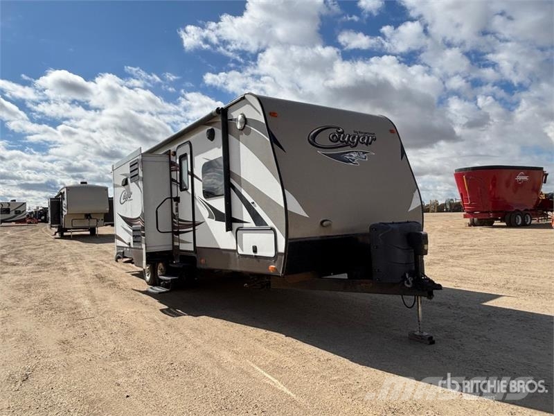 Keystone Cougar 26RBPR 26 ft T/A Travel Trailer Інші причепи