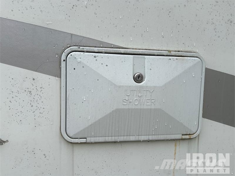 Keystone Laredo 29 ft T/A Travel Trailer Andre hengere