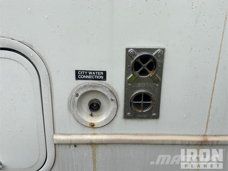 Keystone Laredo 29 ft T/A Travel Trailer Andre hengere
