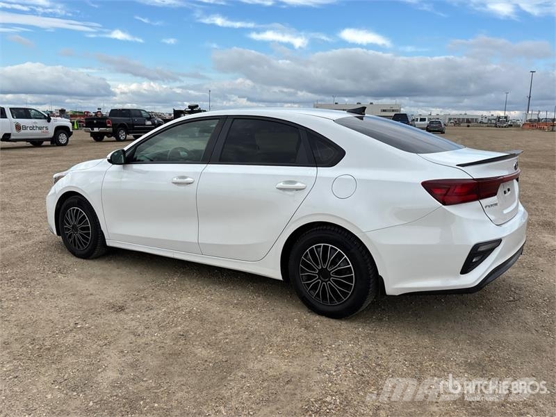 Kia Forte Carros