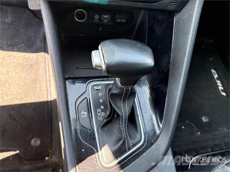 Kia Niro 2WD SUV (Inoperable) PKWs