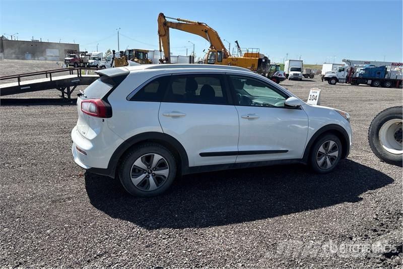 Kia Niro 2WD SUV (Inoperable) PKWs