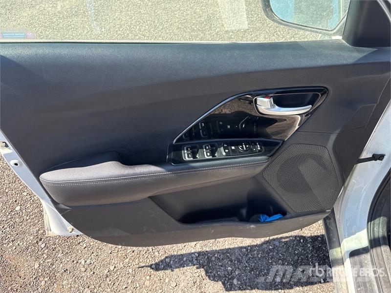 Kia Niro 2WD SUV (Inoperable) PKWs