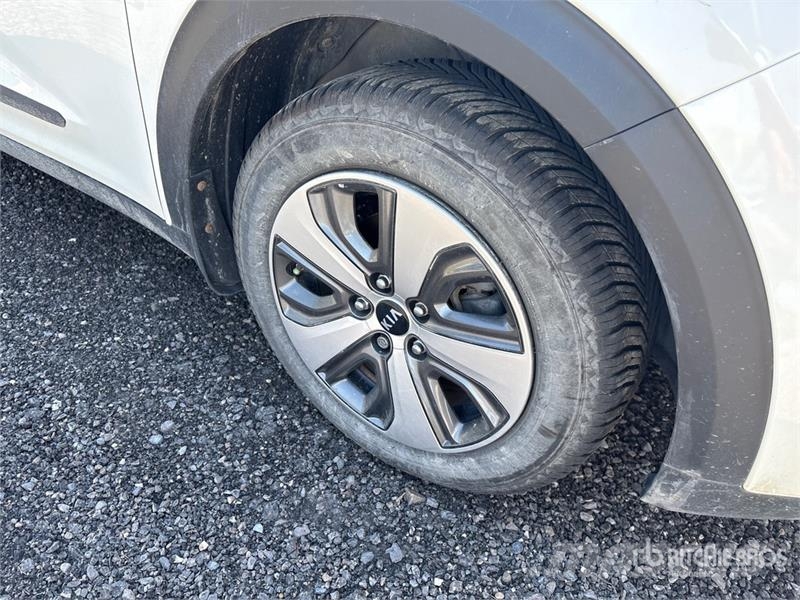 Kia Niro 2WD SUV (Inoperable) PKWs