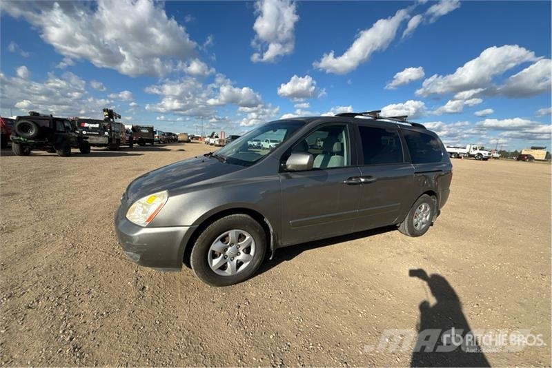 Kia Sedona PKWs