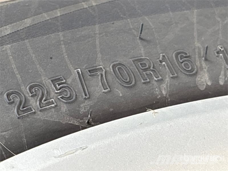 Kia Sedona PKWs