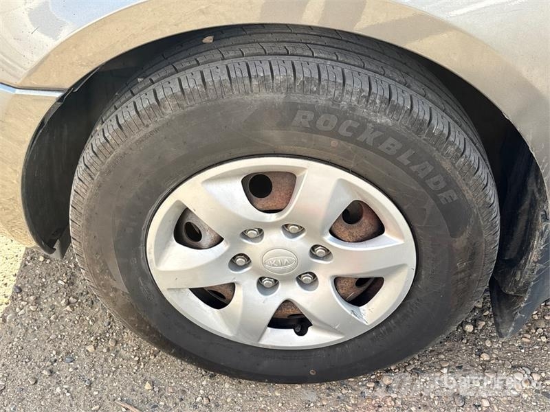 Kia Sedona PKWs