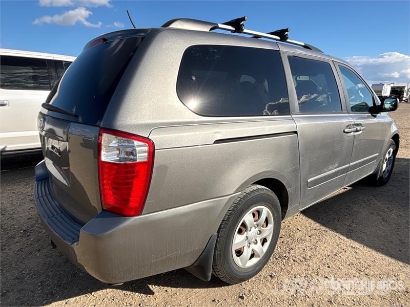 Kia Sedona PKWs