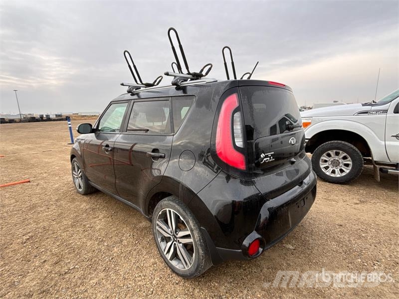 Kia Soul 2WD SUV Henkilöautot