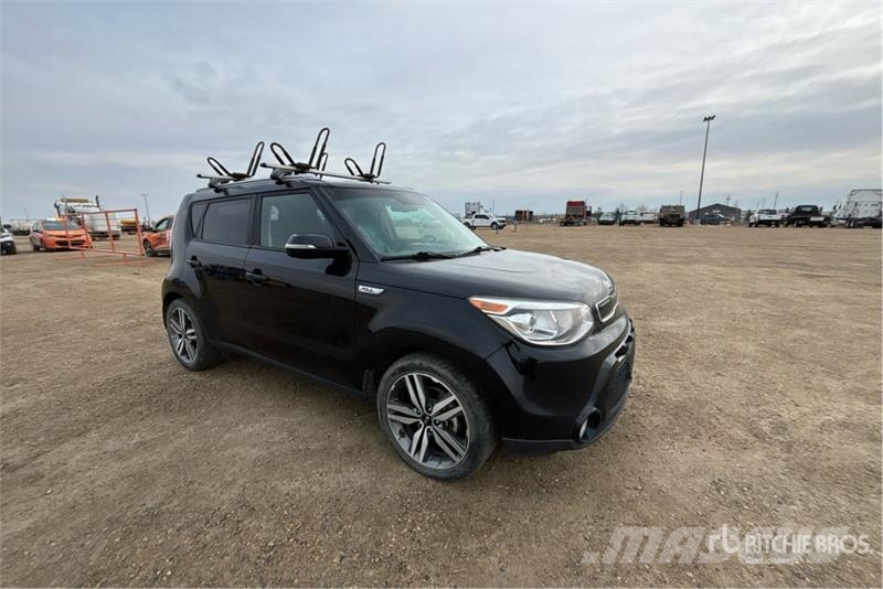 Kia Soul 2WD SUV Henkilöautot