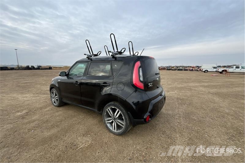 Kia Soul 2WD SUV Henkilöautot