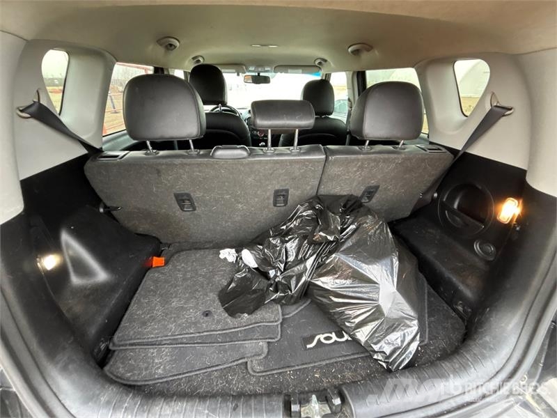 Kia Soul 2WD SUV Henkilöautot