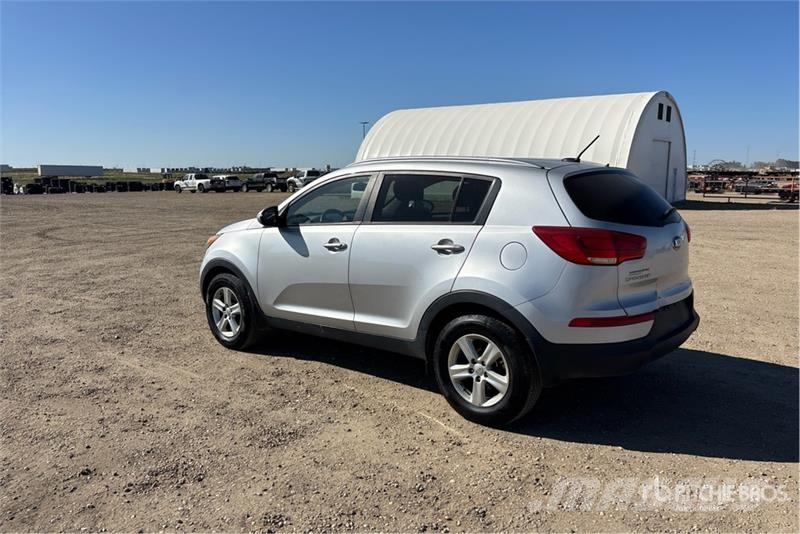Kia Sportage 2WD SUV Henkilöautot