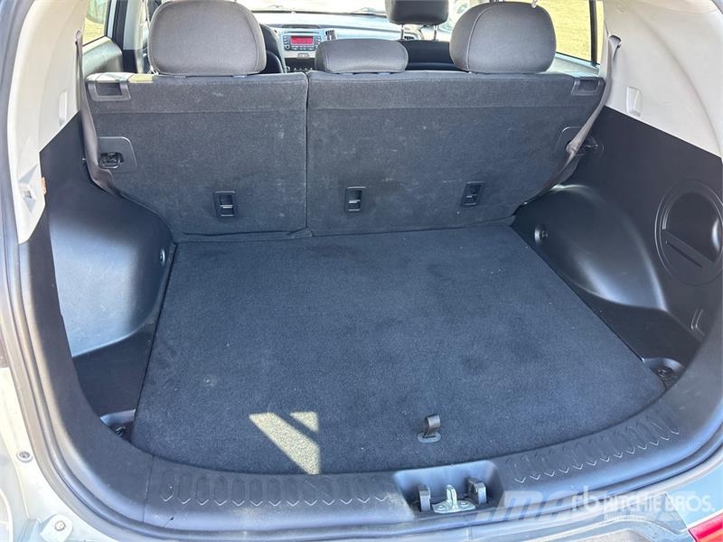 Kia Sportage 2WD SUV Henkilöautot
