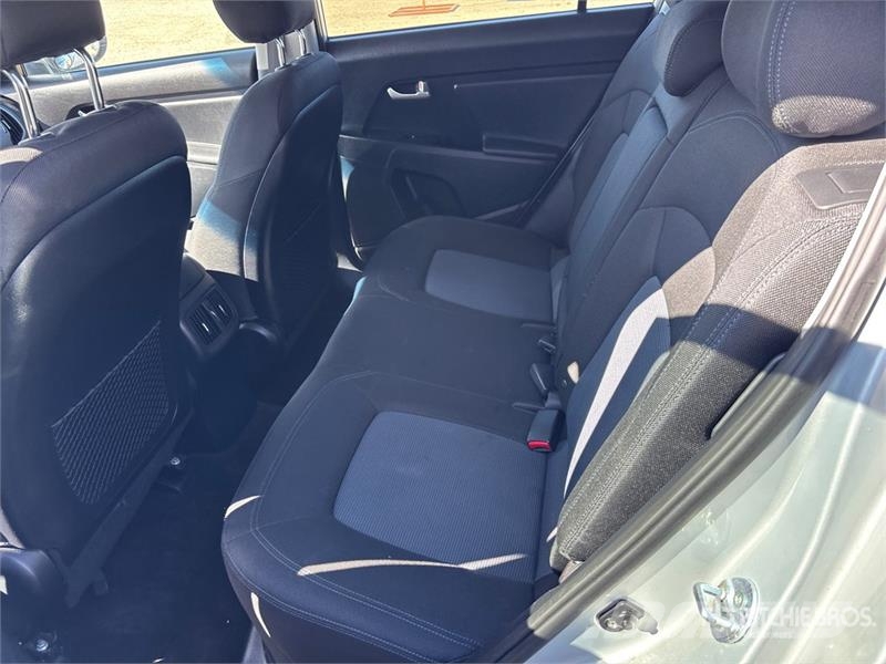 Kia Sportage 2WD SUV Henkilöautot
