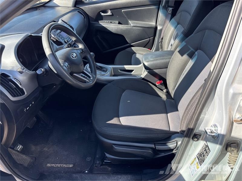 Kia Sportage 2WD SUV Henkilöautot