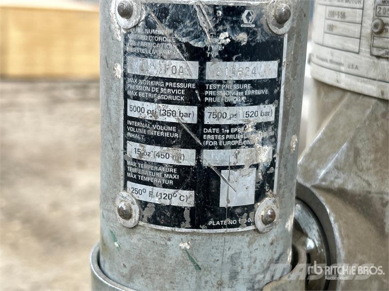 King Paint and Coatings Pump Veepumbad