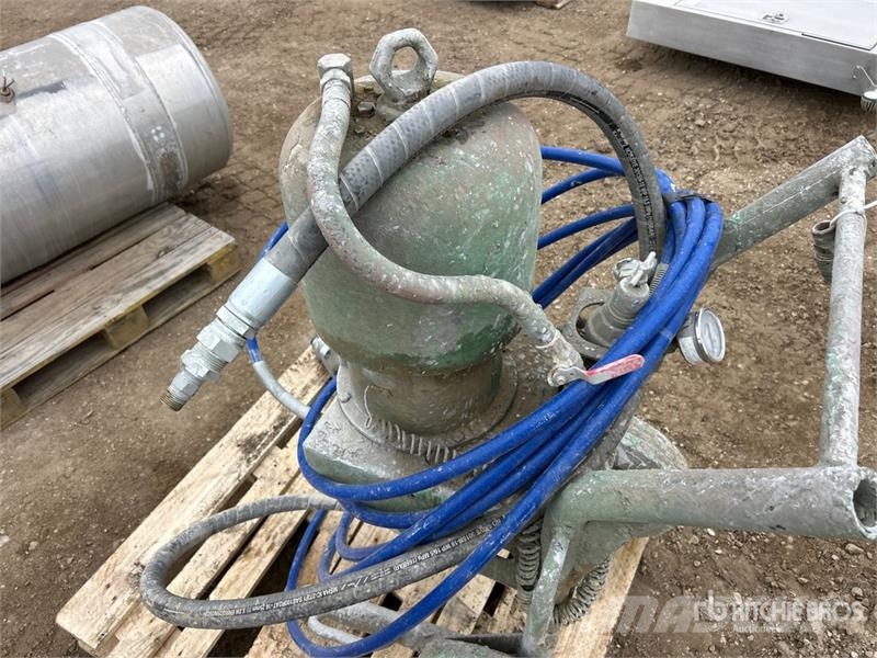 King Paint and Coatings Pump Veepumbad