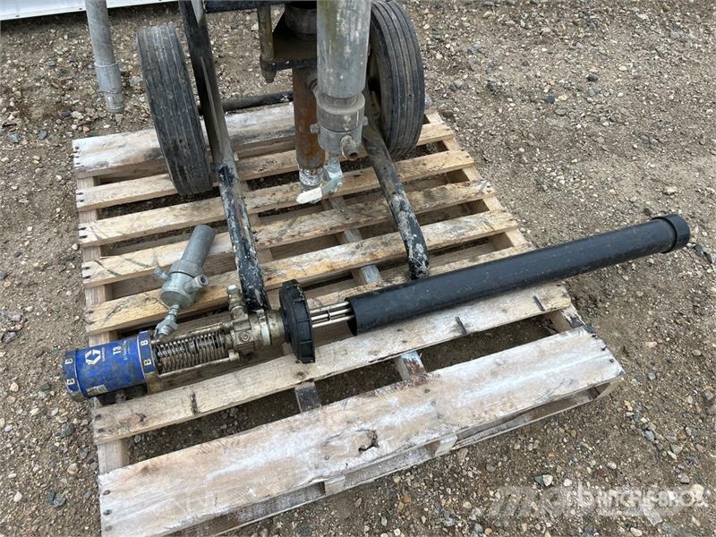 King Paint and Coatings Pump Veepumbad
