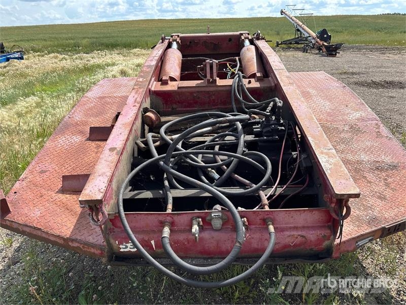 King Truck Tri/A Lowboy Trailer لوادر منخفضة