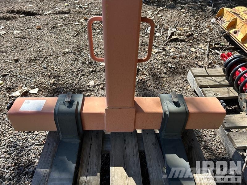 Kinshofer KM420 Crane Pallet Forks Fourche