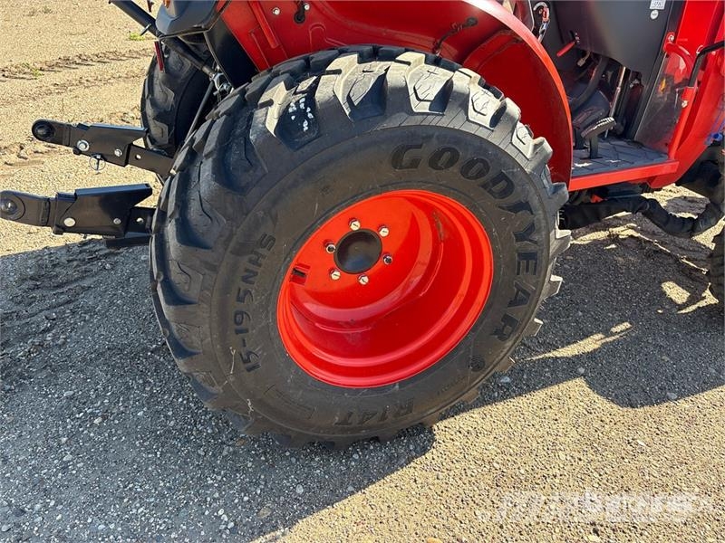 Kioti 3520 SE 4WD Utility Tractor Tractores compactos