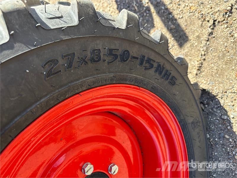 Kioti 3520 SE 4WD Utility Tractor Tractores compactos
