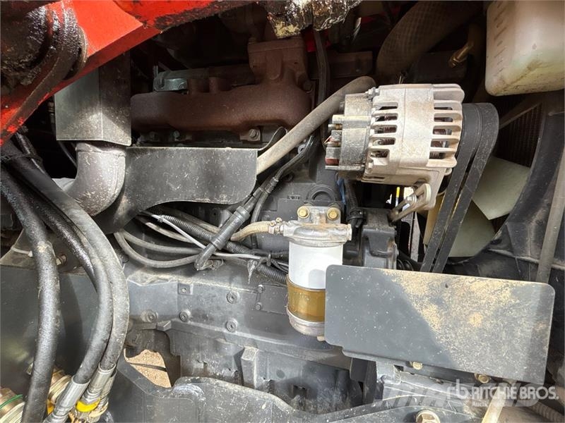 Kioti PX9020 4WD Tractor Traktorit
