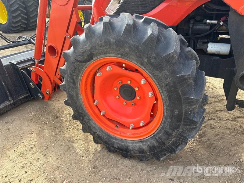 Kioti PX9020 4WD Tractor Traktorit