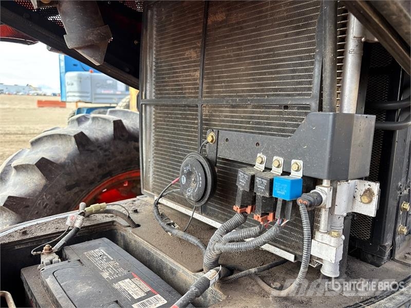Kioti PX9020 4WD Tractor Traktorit
